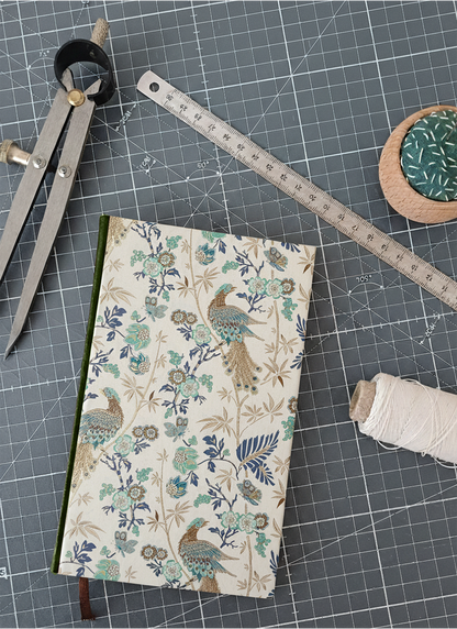 Carnet Hortense - Paons dorés