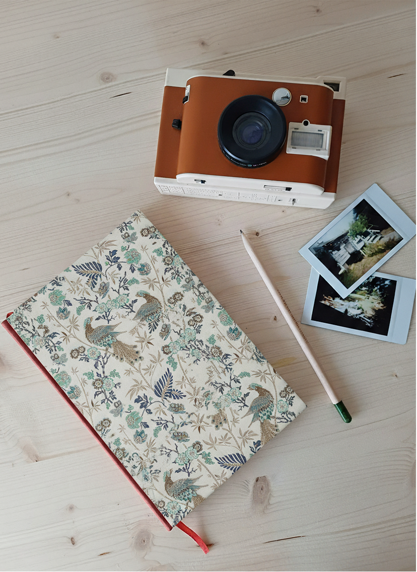 Carnet Rosalie - Paons dorés