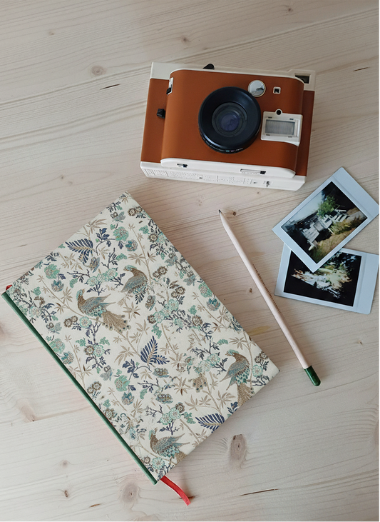 Carnet Rosalie - Paons dorés