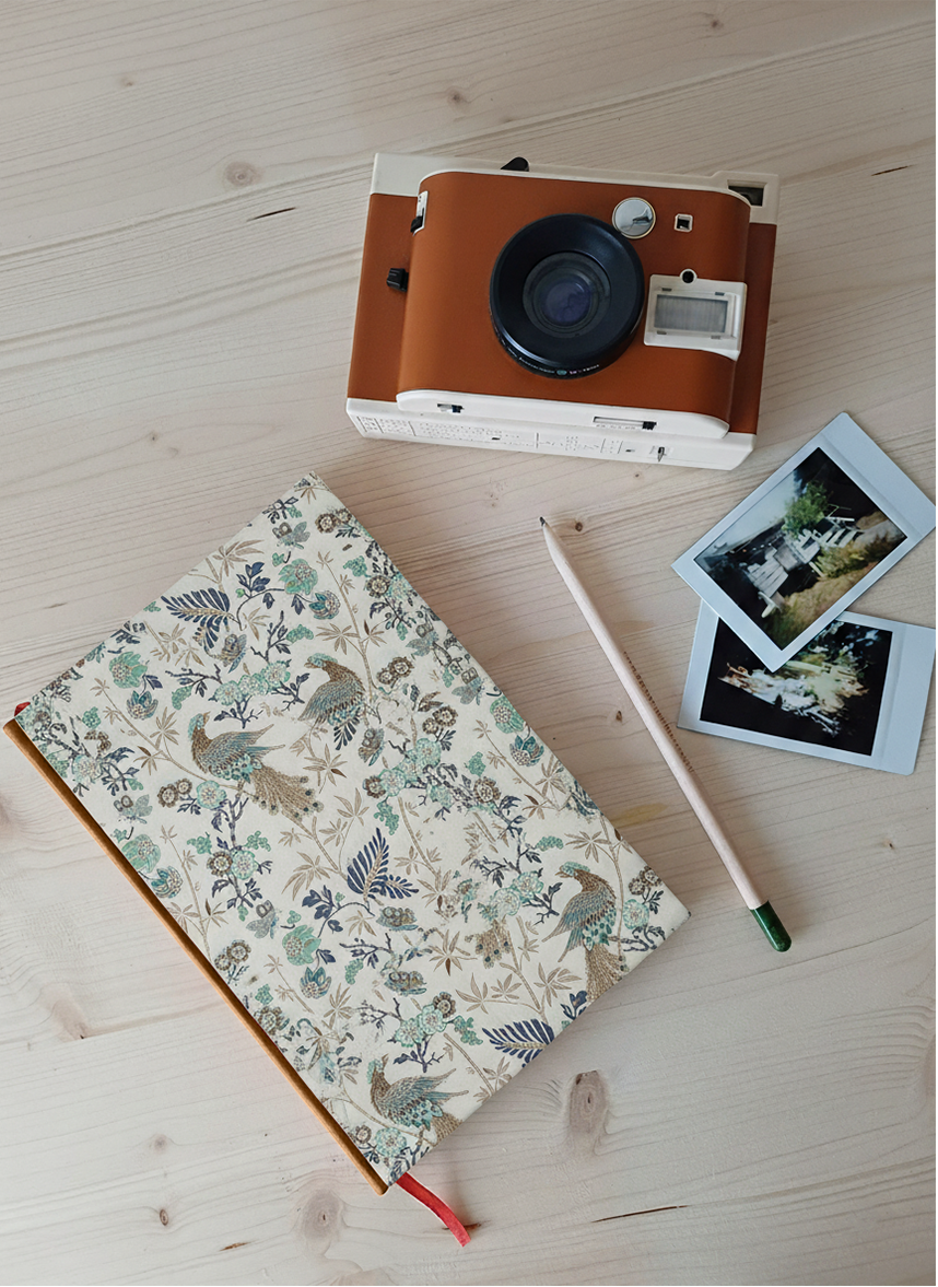 Carnet Rosalie - Paons dorés